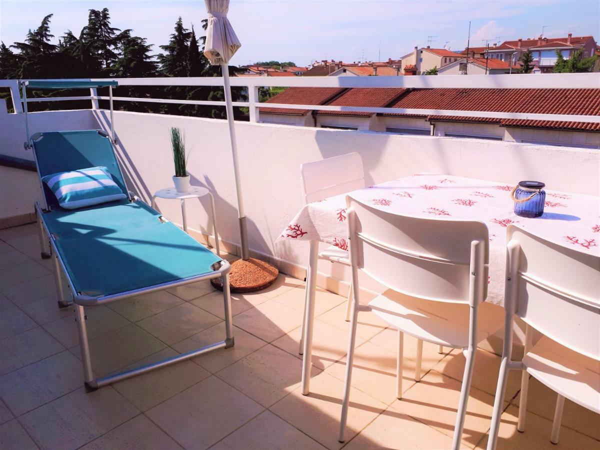 Deep Blue Apartment Poreč Exterior foto